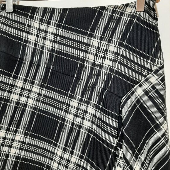 Stunning pure wool luxury Holt Renfrew asymmetrical plaid midi retro skirt - Picture 12 of 16